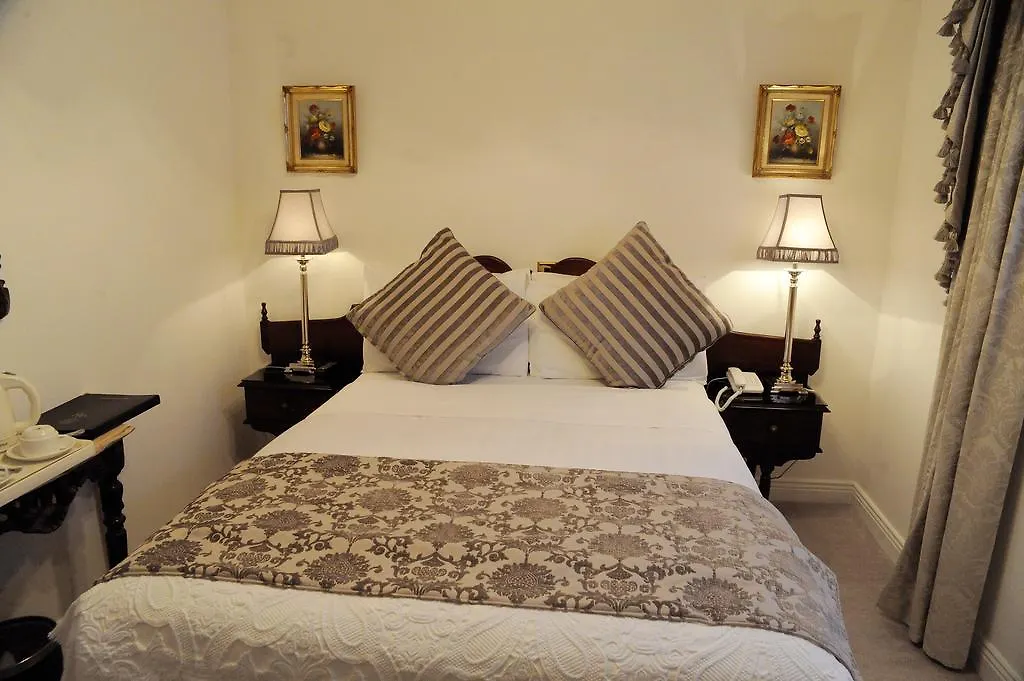 The Blarney Stone Guesthouse 科克 4*,